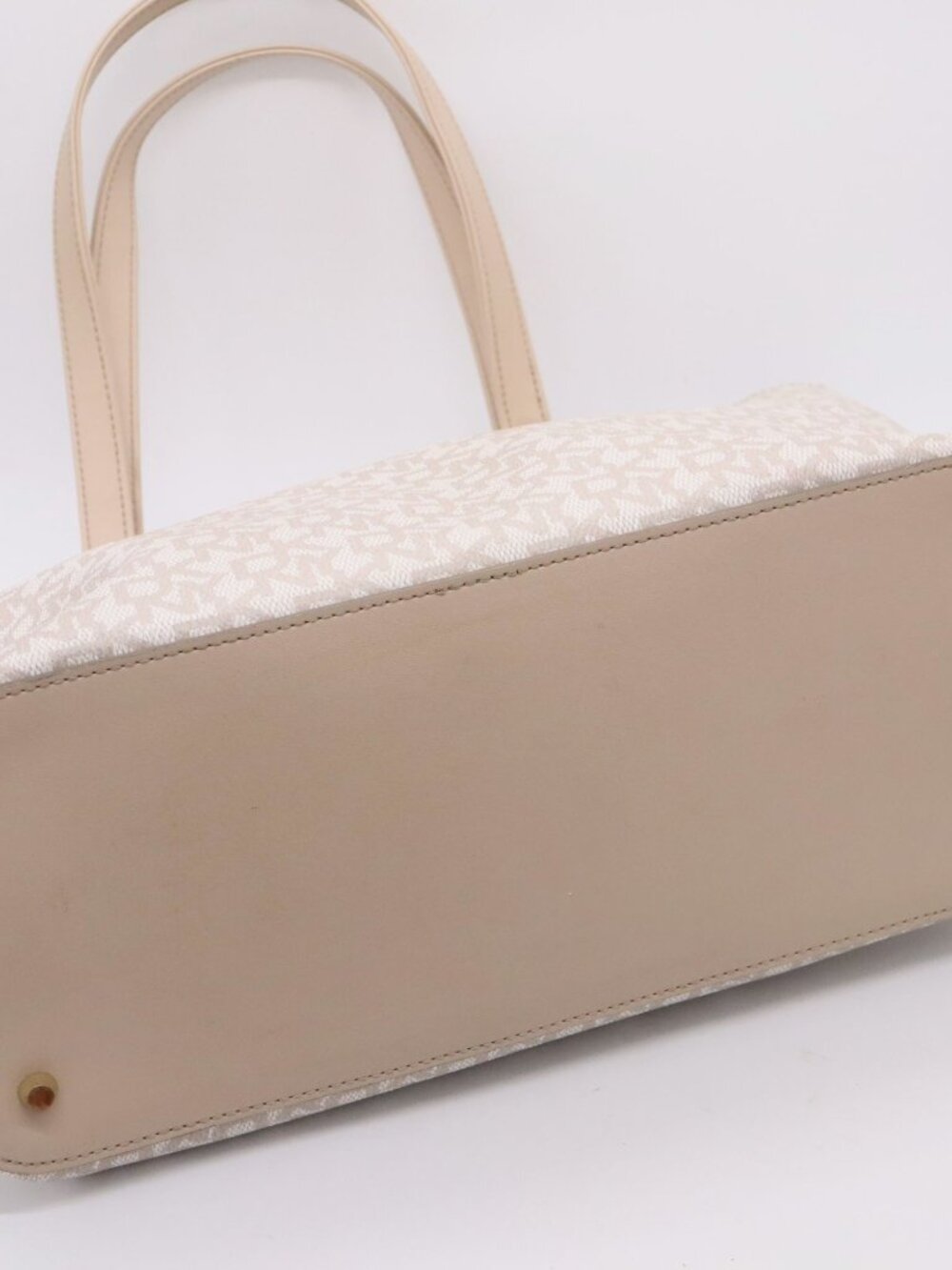 DKNY Tan / Cream Monogram Logo Satchel Tote Gold Hardware Shoulder Bag - Picture 9 of 16